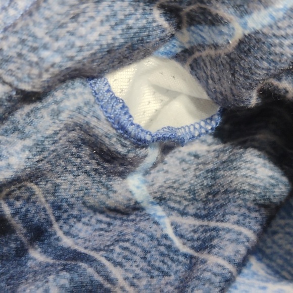 ZeroXposur Blue Patterned Apparel - Picture 11 of 13